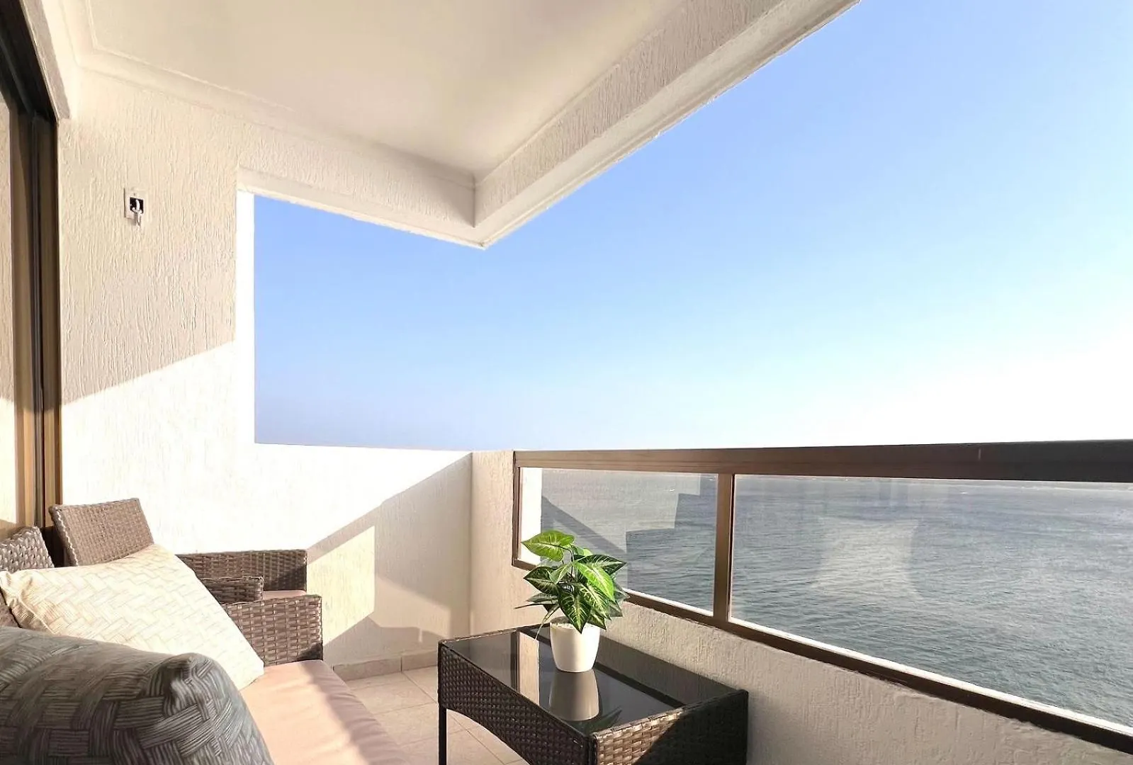 Apartamento Vista A El Mar En Cartagena, Laguito 아파트
